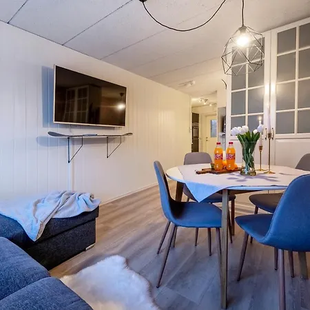 Stolen Terrasse شقة